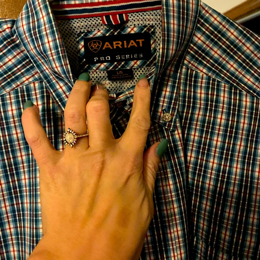 Ariat Pro Series men’s collared shirt